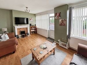 Lounge- click for photo gallery